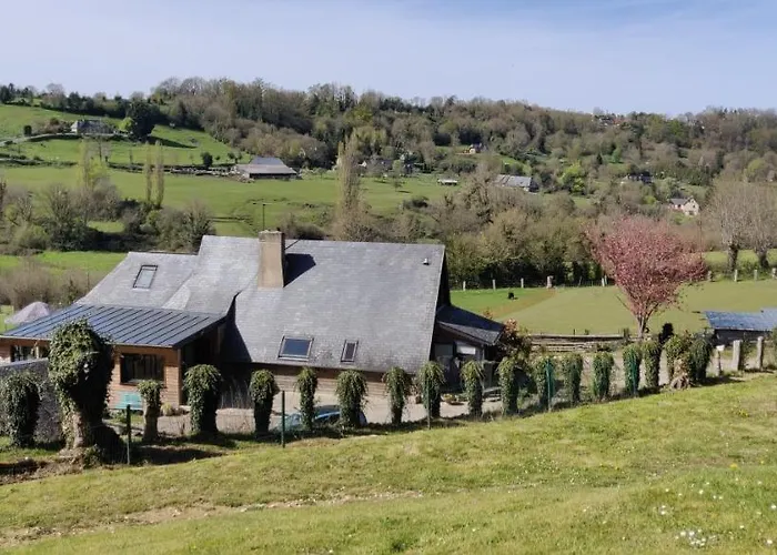 De La Vallee Genneville